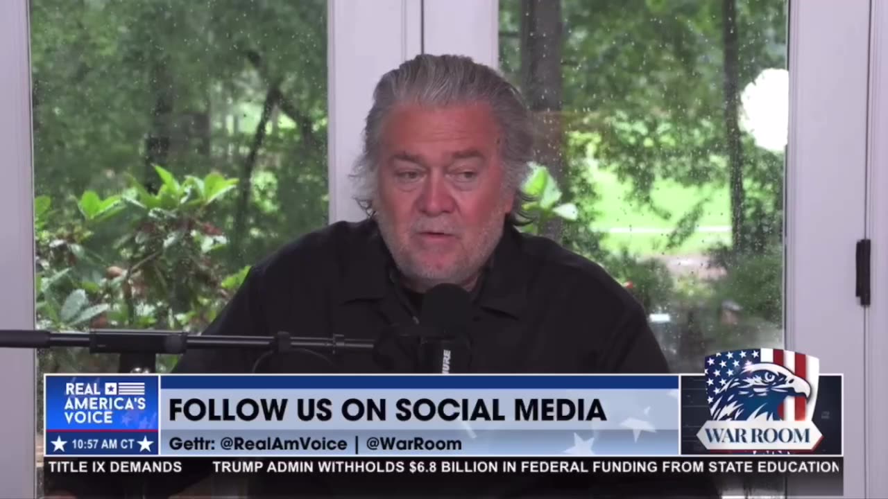 Bannon: Trump's 'head will blow up' as Dems destroy 'feckless' Republicans