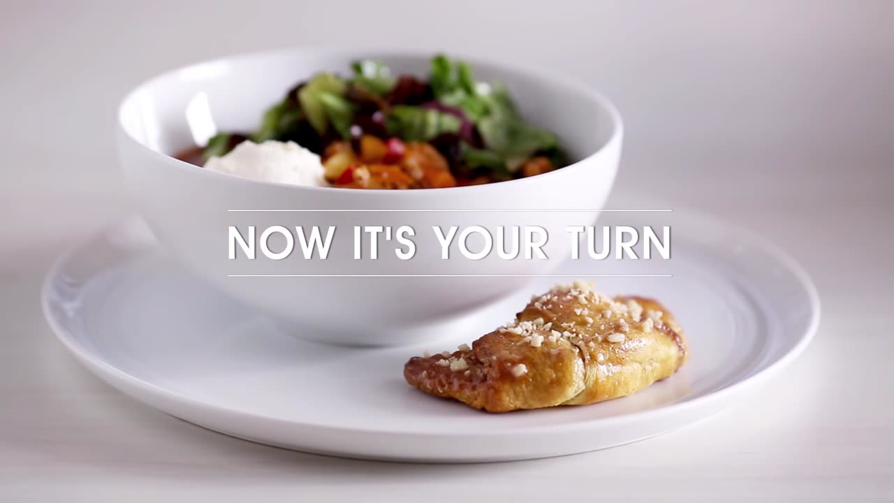 Lasagna Soup Insalata with Cinnamon Peach Crescents
