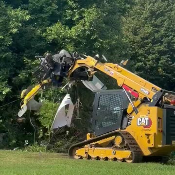 Homeless encampments being cleaned up in DC Today