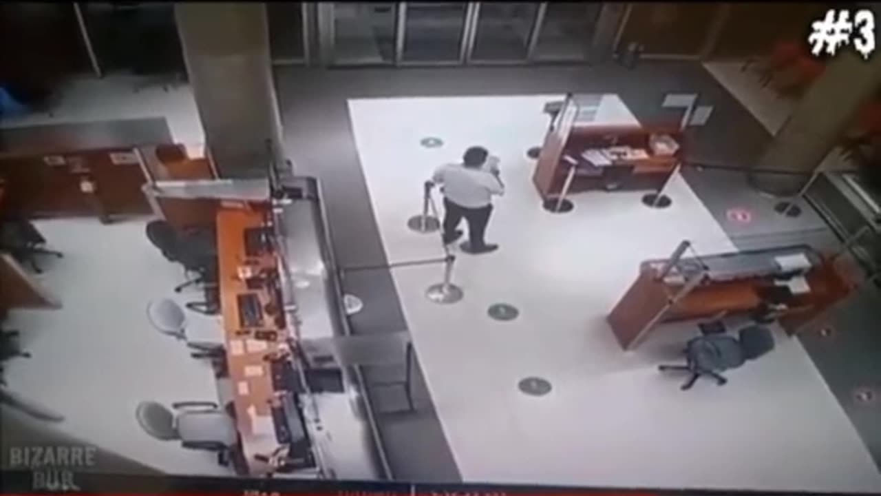 😨👻 Haunted Hospital - What's Going On?! | TheHauntingHour