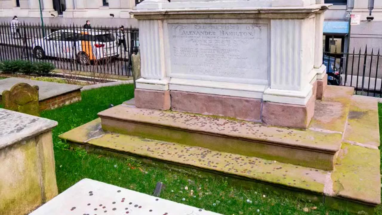 FAMOUS GRAVES - VOL. 625: ALEXANDER HAMILTON