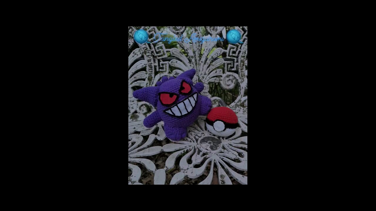 Pokè Ball Amigurumi!