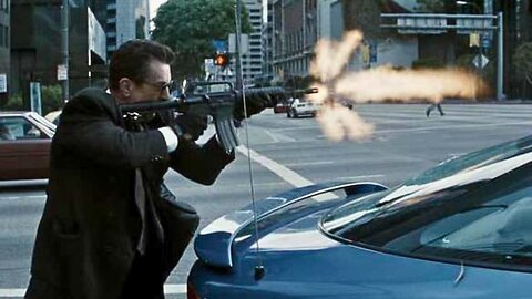 💥 INTENSE BANK ROBBERY SHOOTOUT – HEAT 🔥 👉 One of the most iconic action scenes in film history! 💥