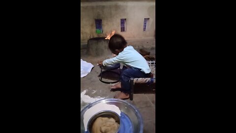 Baby make roti