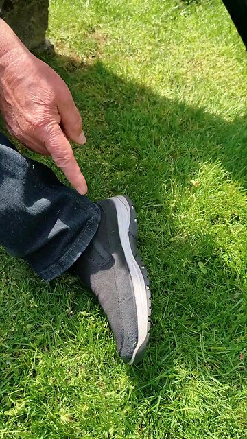 thier disconnecting us from earth😶‍🌫️