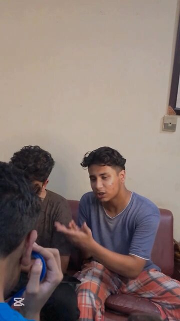 Sach bata dia 😂😅