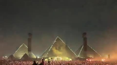 Tiësto @ PRISMATIC, The Great Pyramids of Giza, Egypt 2025 Part 1