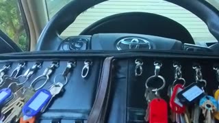 Forgot the house key🔒🔑… thank goodness for the lockbox 🙌 (but wait… ALL the keys are in here?😅)