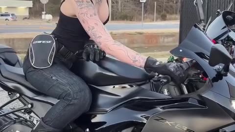 Kawasexy ZX6R