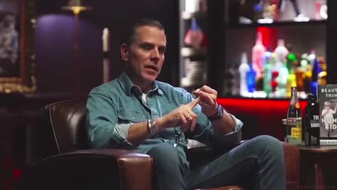 THERE'S HUNTER!!!🤣🤣🤣