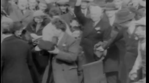 [PATHE NEWSREEL EXCERPTS] - [PATHE NEWSREEL EXCERPTS] - cbs-cbswwi-134