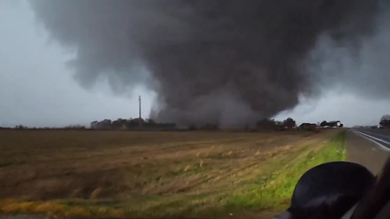 Major damage reported after large tornado touched down in Lake City, Arkansas