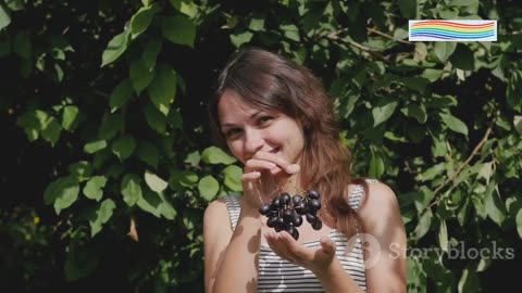 Grapes Health Benefits | Nature’s Sweetest Superfruit | Why You Should Eat Grapes Daily!