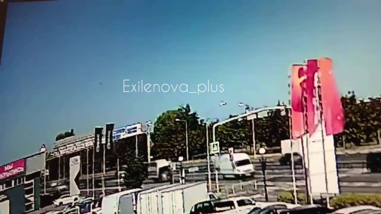 Situation in Belgorod 🦅 👀 In Kazan, meanwhile, there are explosions and alarm.