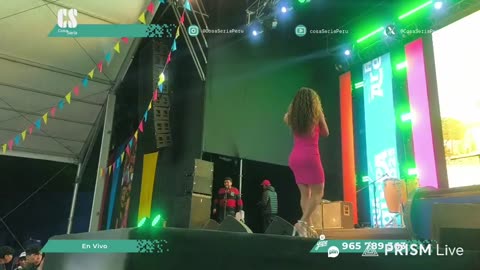 🔥 Desfile de Las Chicas Galácticas en la Feria Arequipa 2025