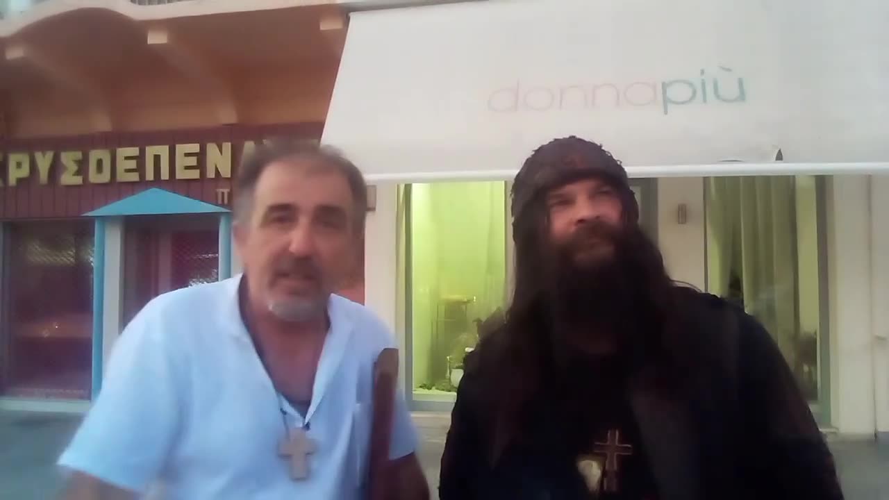 ΣΤΑΜΑΤΗΣΤΕ ΝΑ ΥΠΑΚΟΥΤΕ ΤΟ ΘΗΡΊΟ