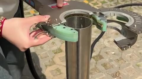 🤯🔥 Watch This Amazing Welding Machine in Action! | FeedMyCuriosity