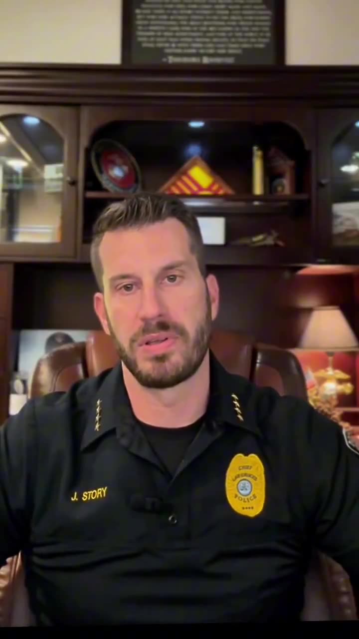 Chief of Police From New Mexico Calls Out Dangerously Flawed Justice System [Reveals Case of Man Arrested AT LEAST 108 TIMES Who is Always Set Free Despite Committing AT LEAST 15 Felonies]