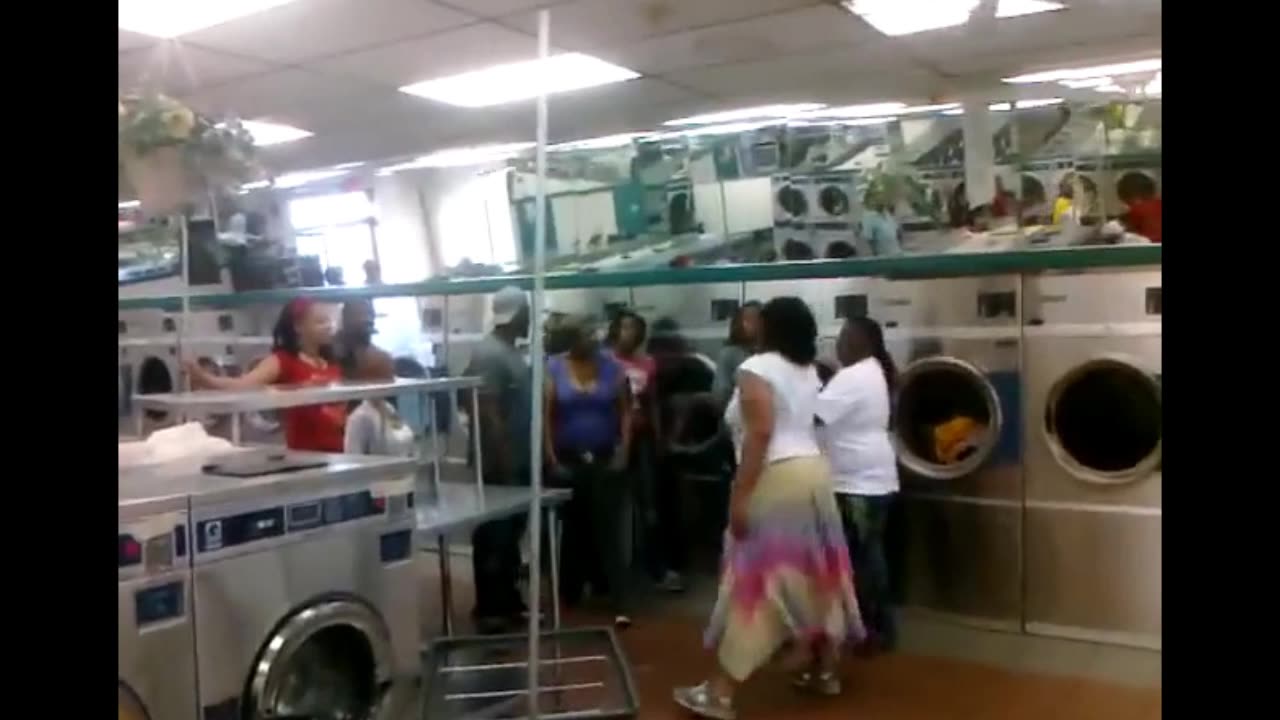 Ghetto fight at the laundromat