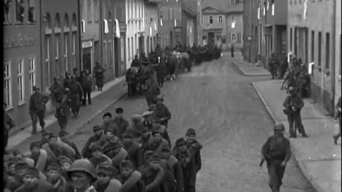 89TH TASK FORCE, SO... - 89TH TASK FORCE, SOUTH OF JENA, GERMANY ; INFANTRY ADVANCING - 111-adc-4007