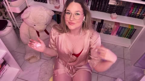 Relaxing lotion sound Asmr for sleep