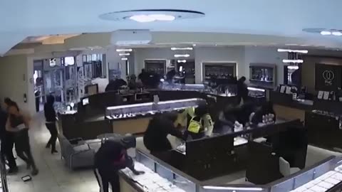 MInnesota Somali Fraudsters/drug pushers BUSTED AGAIN $50 Mil This Time!