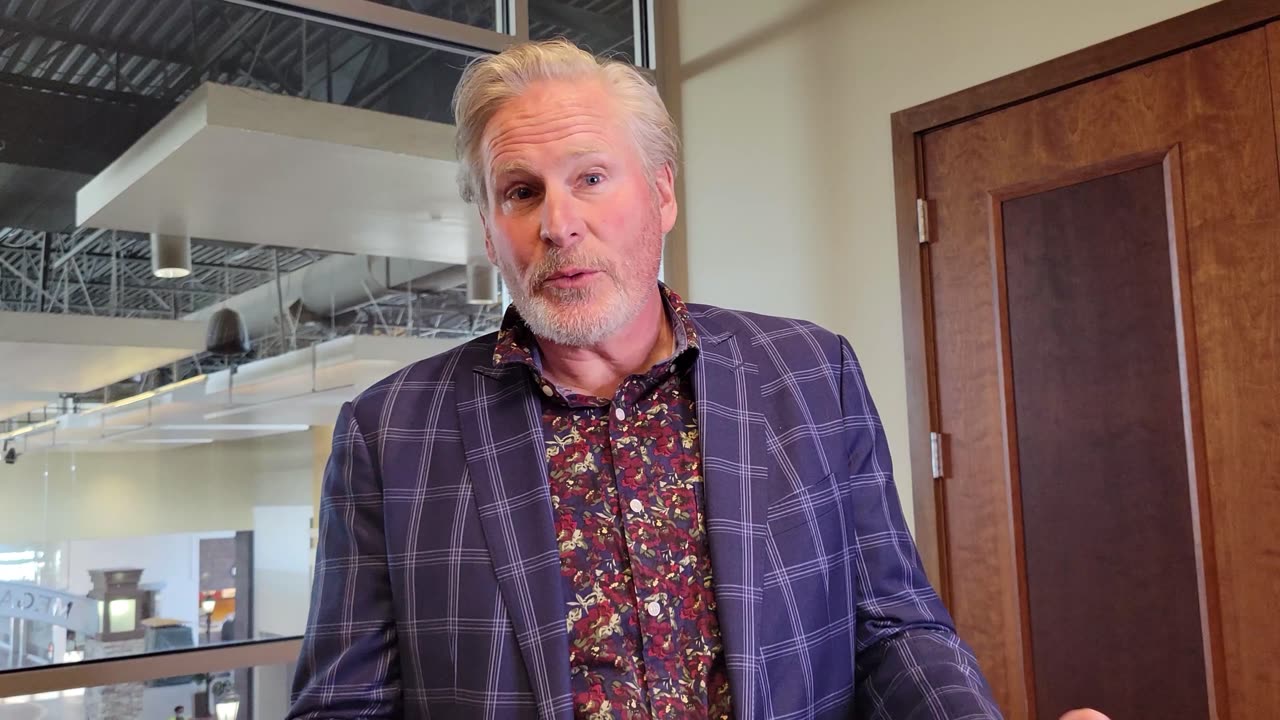 FanX Dan Farr interview