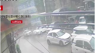 Punjab: Ludhiana Railway wall fell on vehicles parked on the road after incessant rain