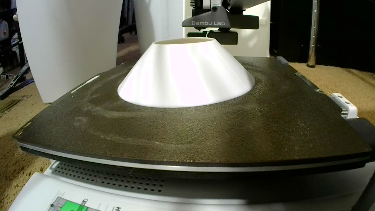 3D Printing Timelapse - Milk Jug Funnel
