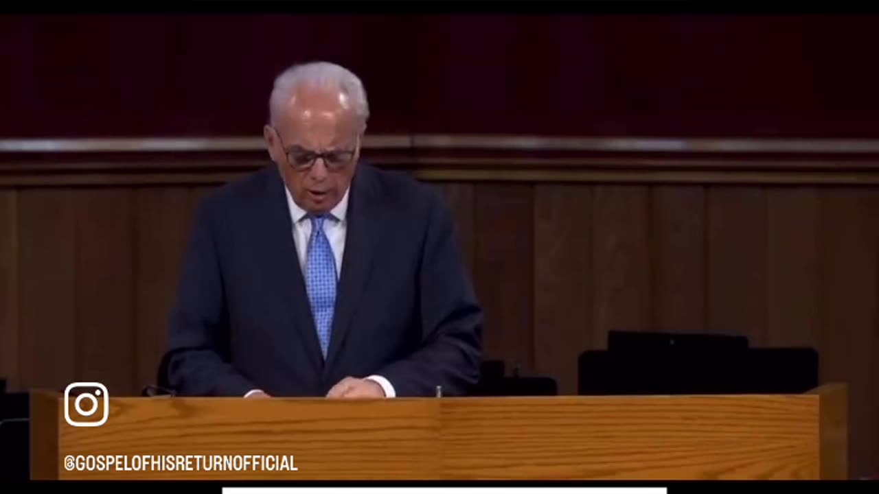 Pastor John MacArthur | Teaching on 1 Timothy 6:6-11. #scripture