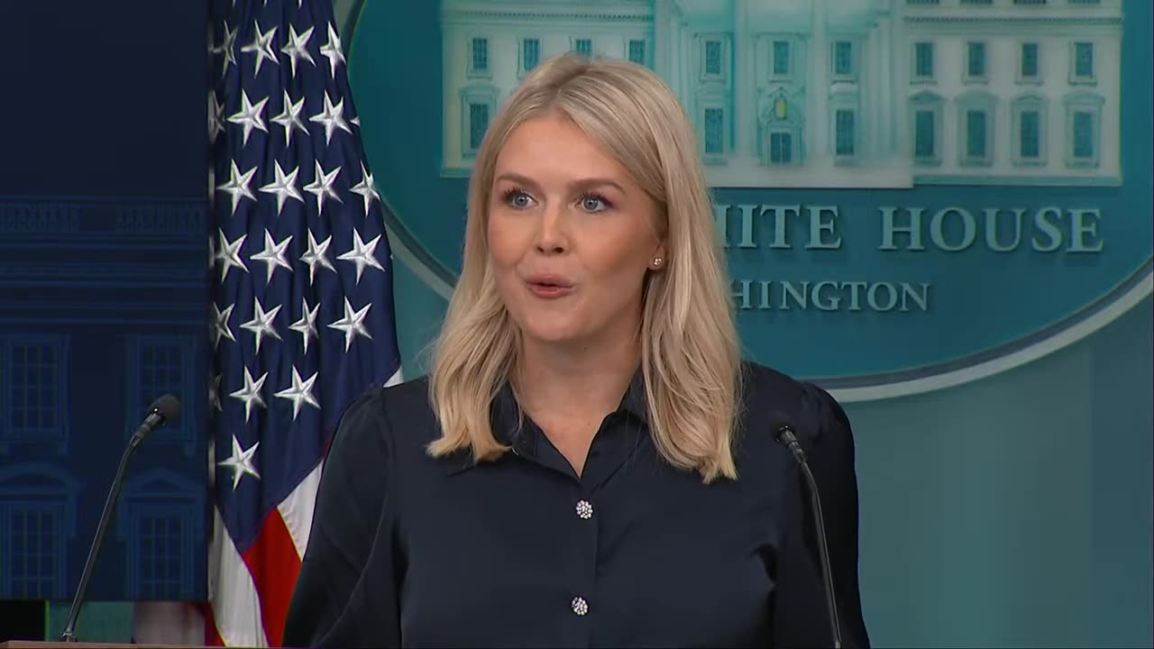 Even as Trump's economy heats up, Karoline Leavitt briefs