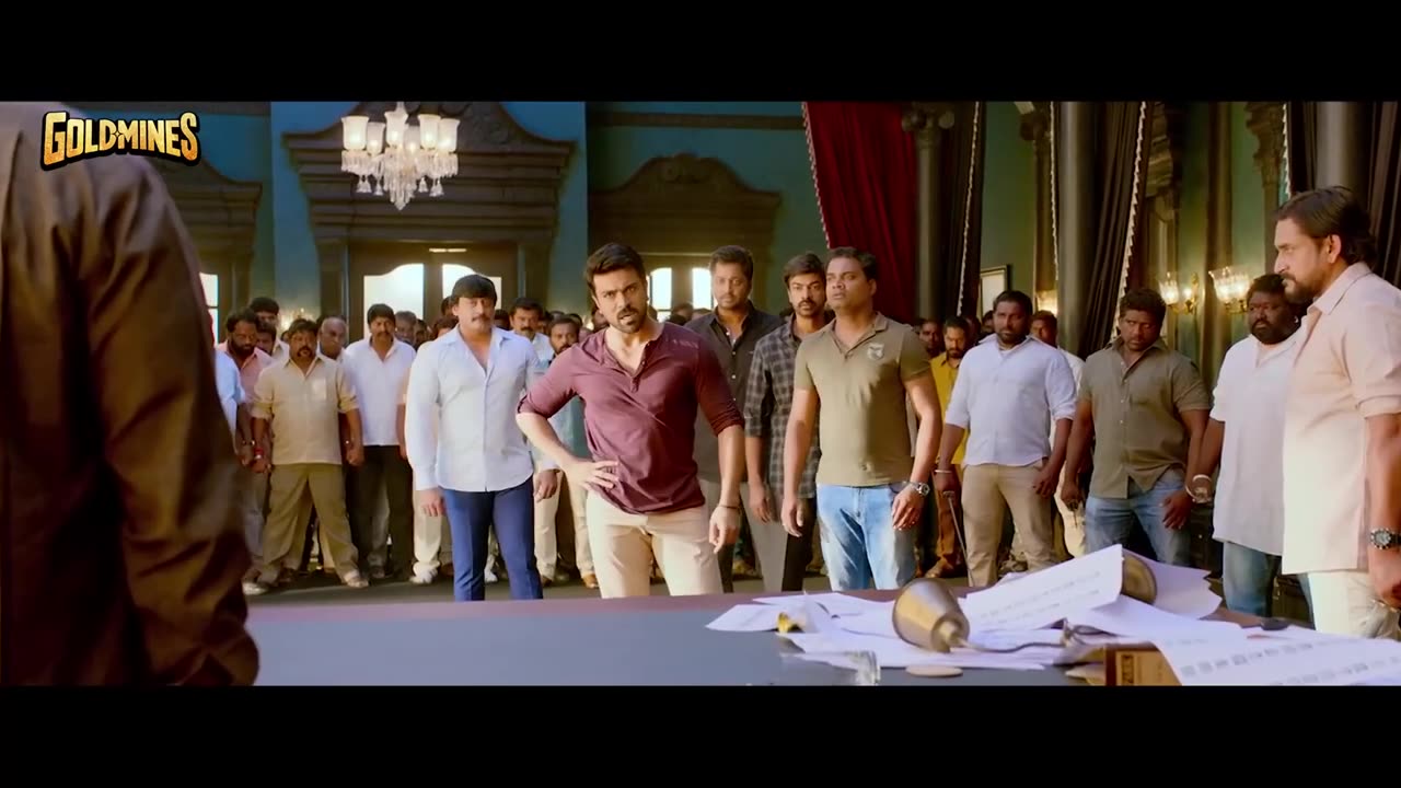 नेता के दम पर उड़ने वाले कीड़े ऐसा मसलूंगा कि रेंग भी नहीं पाएगा- राम चरण का जबरदस्त एक्शन