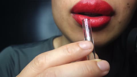 ASMR Drinking mouth sounds close up