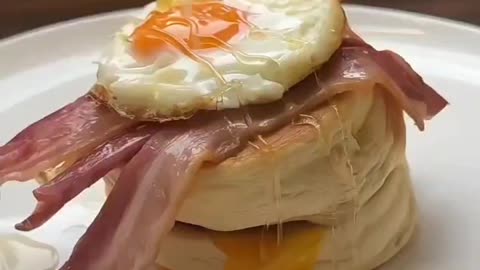 Make fluffy pancake with eggs and beacon