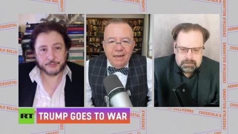 CrossTalk Bullhorns | Trump goes to war
