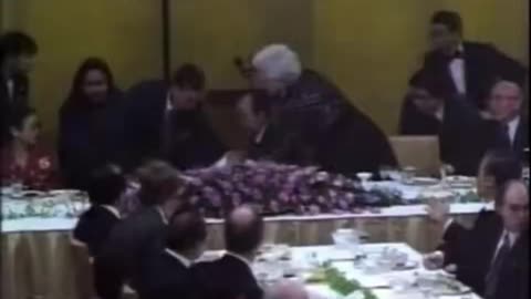 President Bush suffers MEDICAL EMERGENCY during trip to Japan in 1992 ⚠️