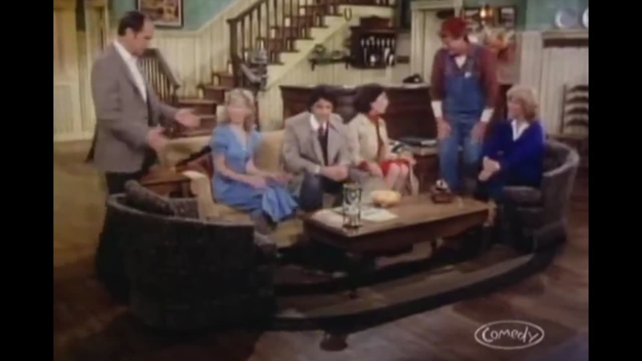 Let's Check Inn With The Stratford Inn 2x10