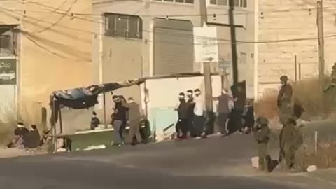 Israeli forces continue systematic detention campaigns through the streets of al-Tabaqa village