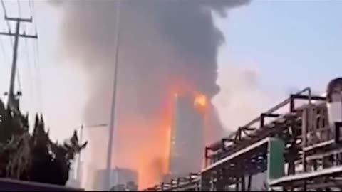 Explosão atinge fábrica de produtos químicos no leste da China
