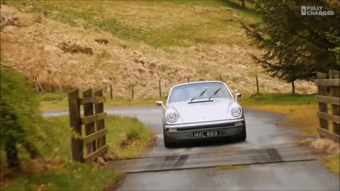 Old Porsche's 911 with 180° windshield wipers