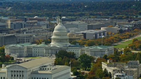 Kristi Noem’s bag, with $3K cash, passport, badge, etc, snatched by thief at DC restaurant