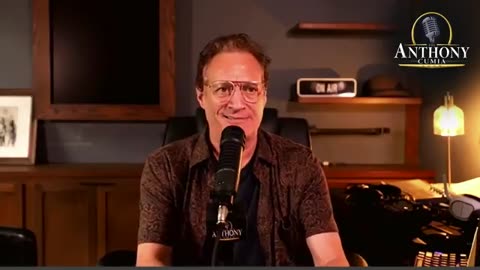 trans people ISSUESES threats against the Trump admin now @AnthonyCumia