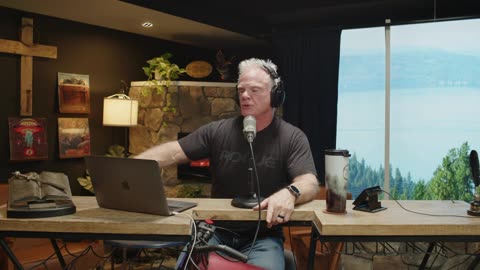 Episode 2,522 - The ONLY War America Should Be Fighting