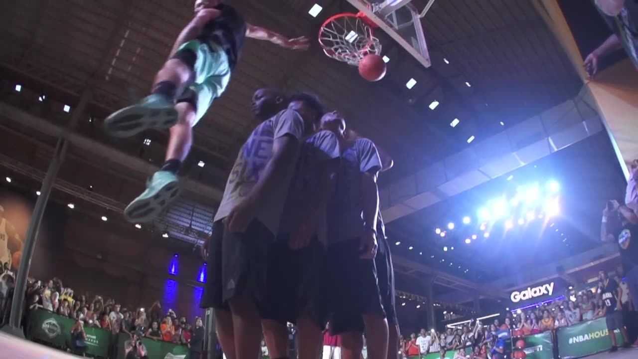 NBA Legends CRAZY Reactions to 61 Dunker