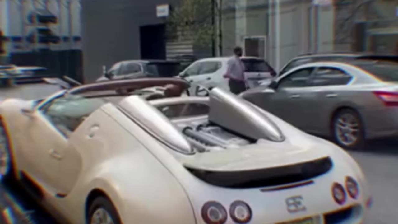 Unbelievable Moment: Bugatti Unloaded from Open Trailer! 🚗💨