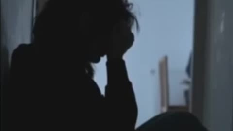 Anxiety vs Depression – Understanding the Differences & Coping Strategies