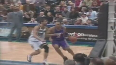 Shawn Marion 21 Points 3 Ast 3 Stl 4 Blk @ Timberwolves, 2005-06.