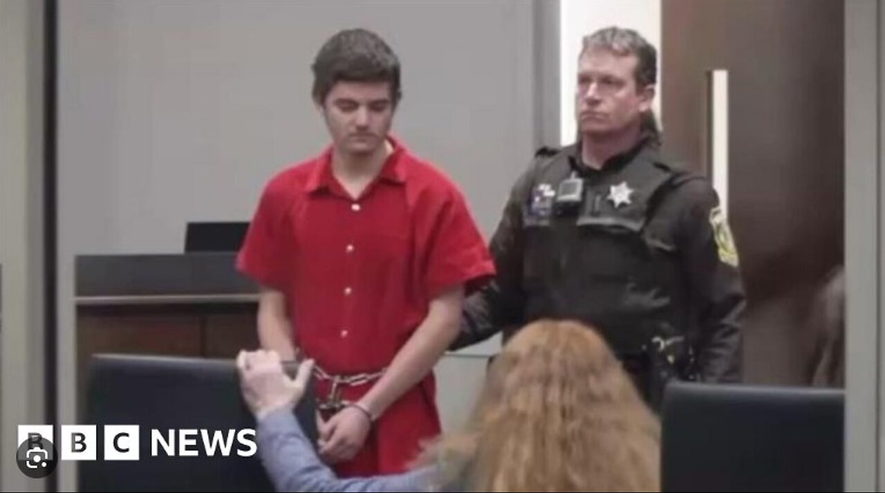 Teen Allegedly Murdered Parents to Fund Assassination Plot Against Trump