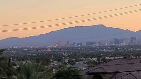 Did you SEE tonight's WINDY Las Vegas sunset? Check THIS out! 07.30.2025 #follow #lasvegas #gaming
