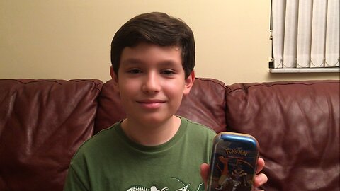 Pokemon tin opening, guest starring Lion!